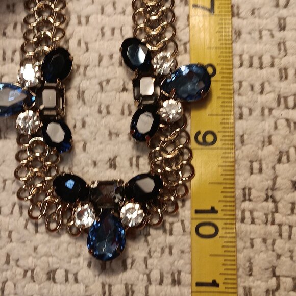 Chico's blue rhinestone & gold tone chainmail chain statement collar necklace - Picture 10 of 10